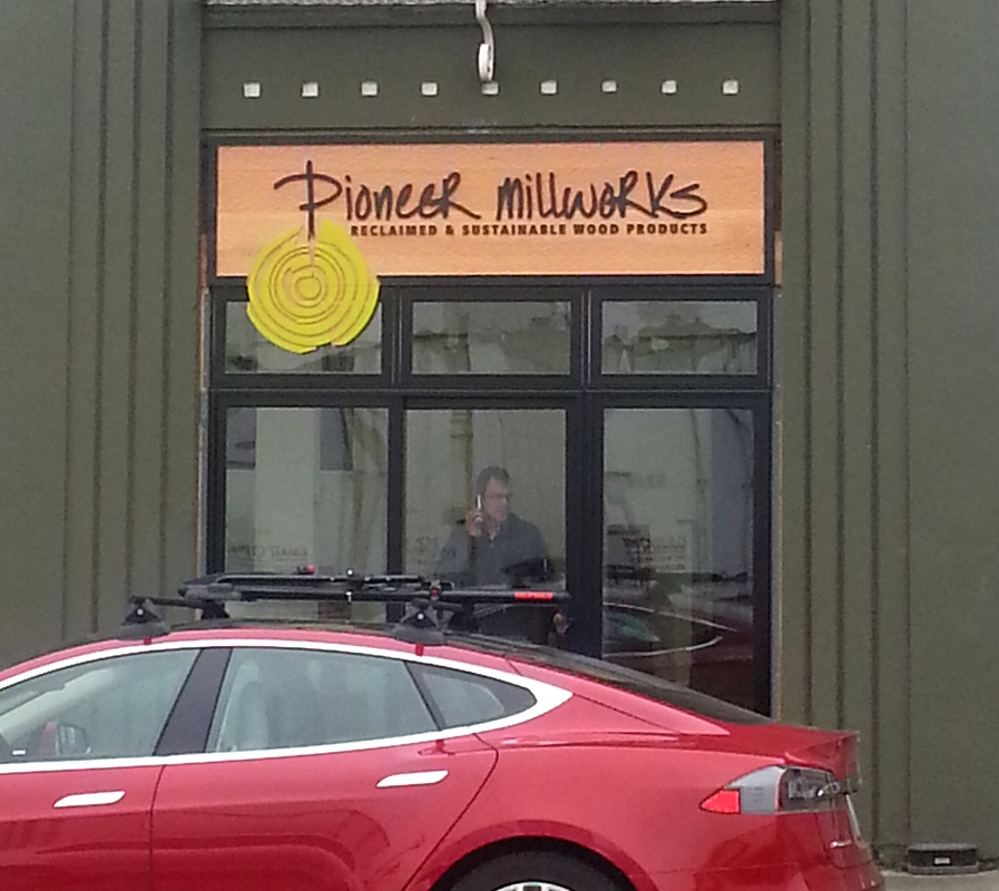 Pioneer Millworks Opens West Coast Showroom